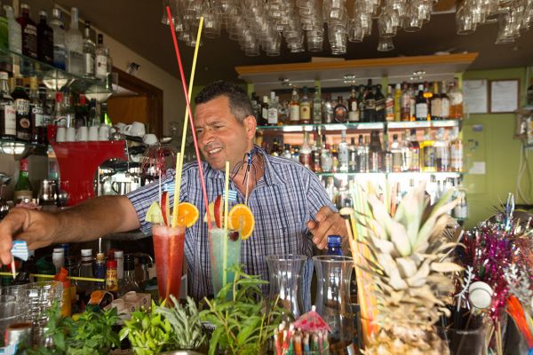 Cocktail bar kefalonia lassi 17